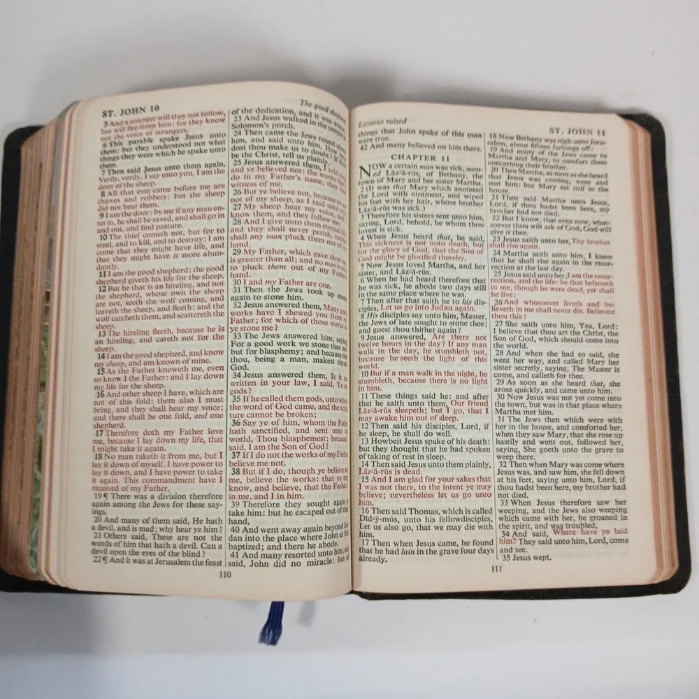 Vintage 1958 Holy Bible KJV Collins Clear Type Press Red Letter Color Pictures